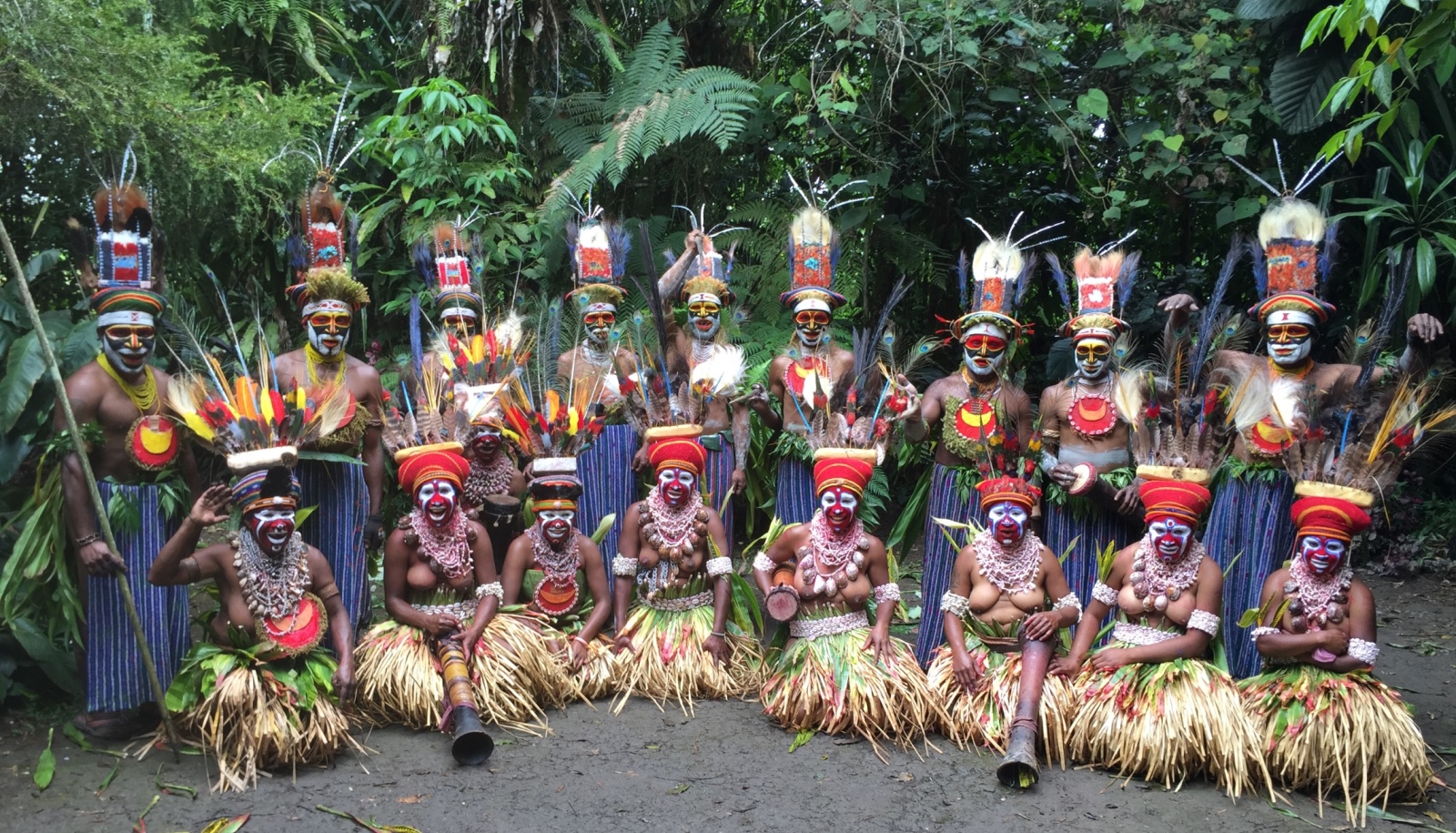 MyHeritage interviewers joined in a festive “sing-sing” in Papua, New Guinea. Photo by Golan Levi