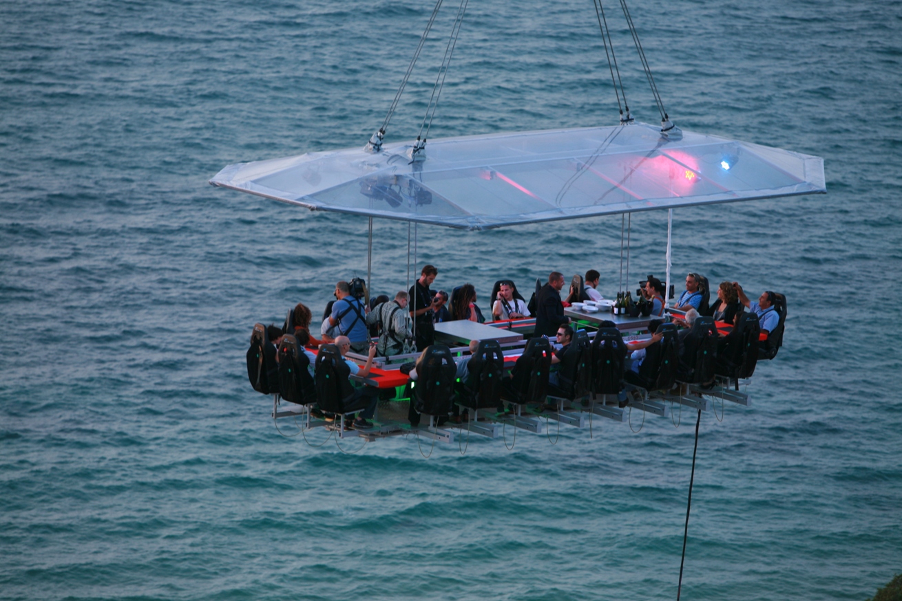 Dinner in the Sky. Photo via Diners