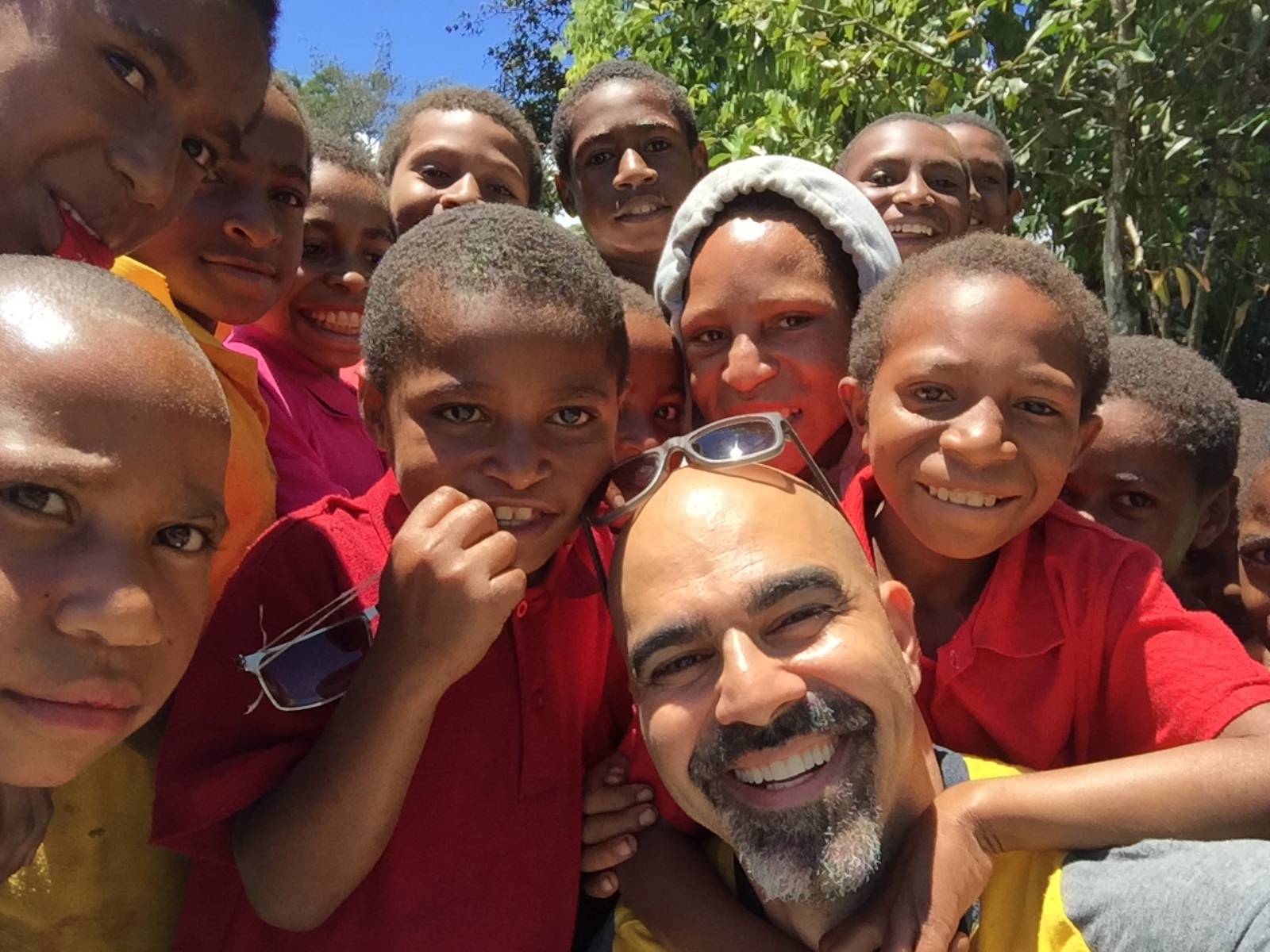 Golan Levi of MyHeritage with kids in the Hagen area of Papua New Guinea. Photo: courtesy