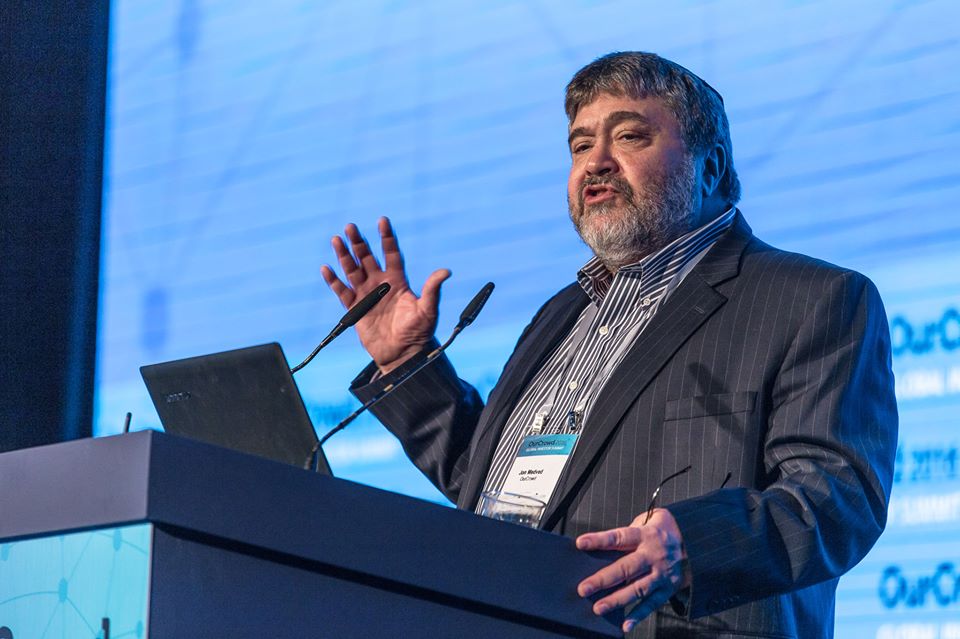 OurCrowd CEO Jon Medved addresses 2016 Summit. Photo courtesy