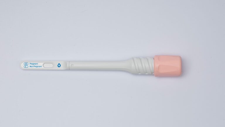 World&#39;s first rapid saliva-based pregnancy test is born - ISRAEL21c